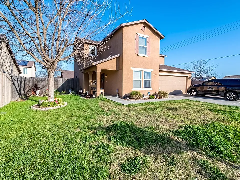 904 Randle Ct