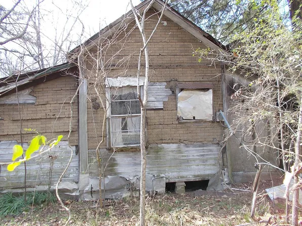 401 W Front St, Stuttgart, AR 72160