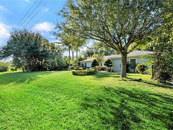 2nd image of 9777 Lake Georgia Dr