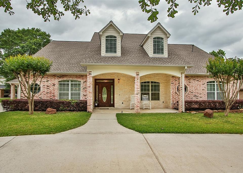 1st image of 6532 Rolling Oak Dr