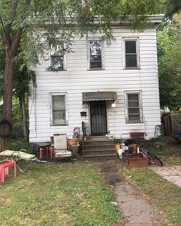 2nd image of 1168 E 60th St
