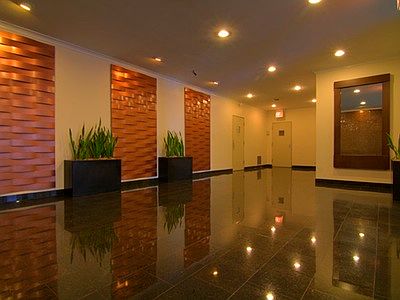 2nd image of 3130 N Lake Shore Dr APT 1807