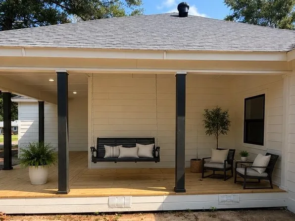 512 N Ellis St, New Boston, TX 75570