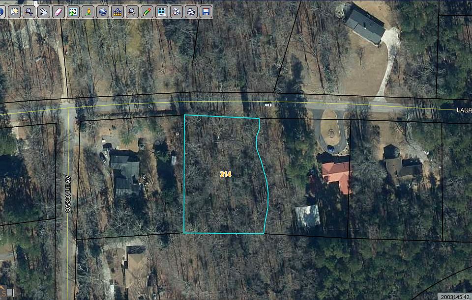 1st image of 805 Laurel St