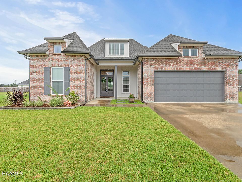 1st image of 306 Canehaven Blvd