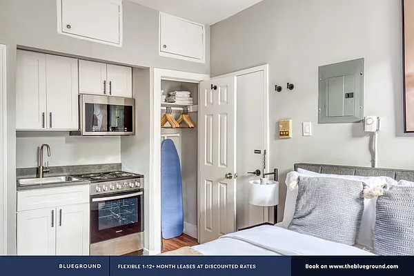 Rented by The Blueground | media 18