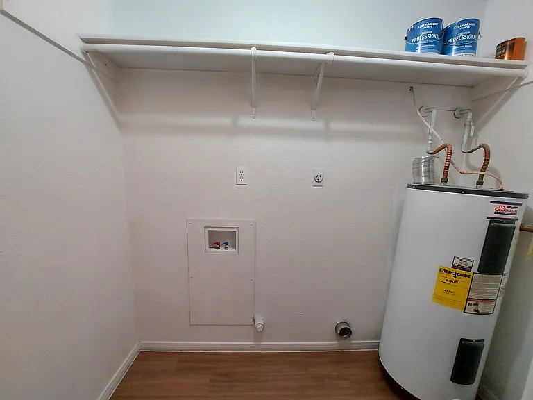 2403 Ridgeview — Photo 7