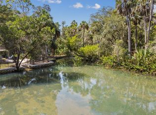 6002 Avenue Of The Palms, Weeki Wachee, FL 34607