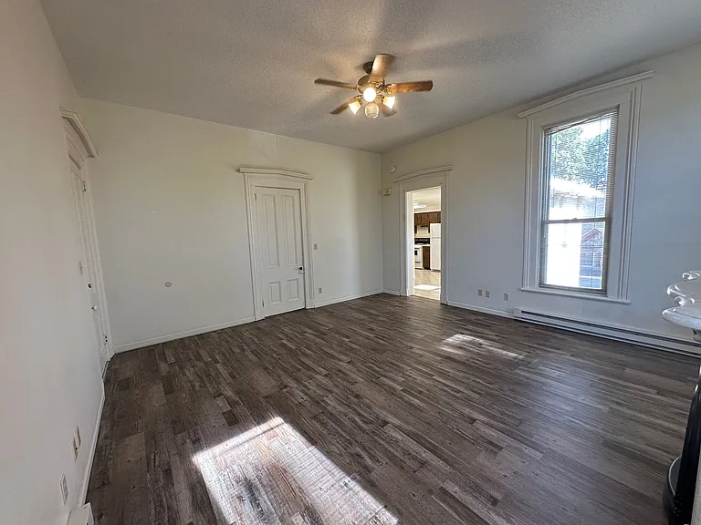 226 N 14th St #1400 — Photo 9