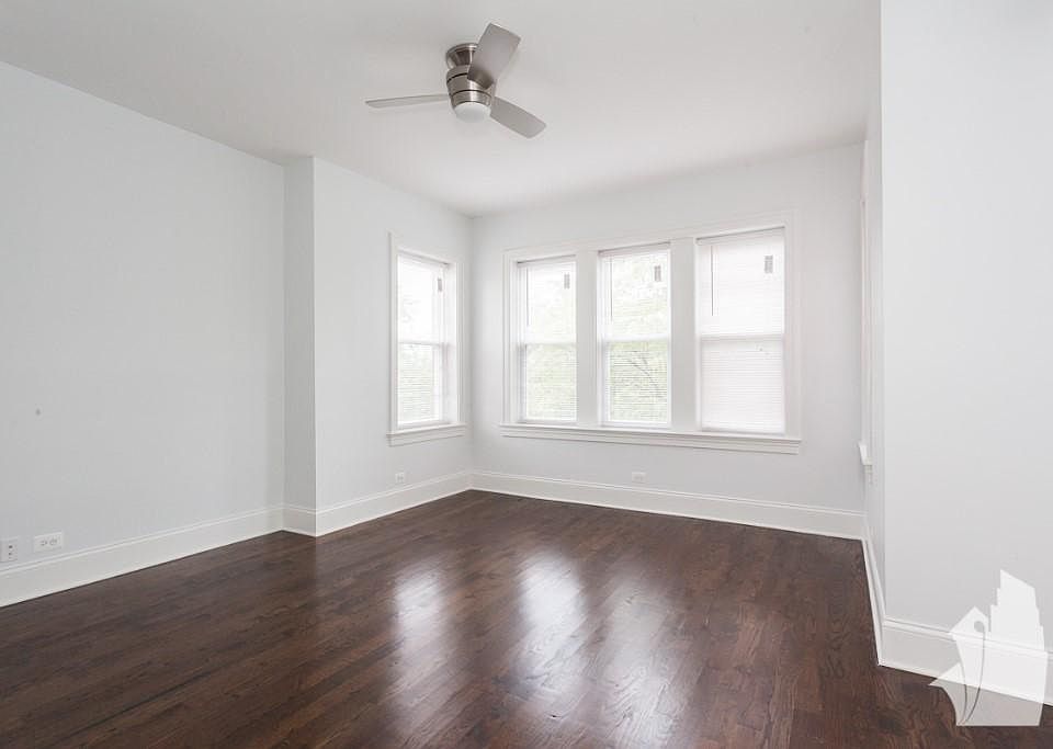 1st image of 625 E Groveland Park #3E