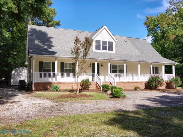 50 Byers St, Reedville, VA 22539