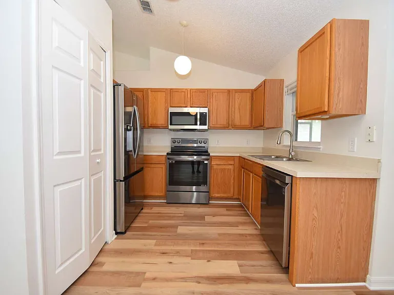 14 Ryley Ln — Photo 12