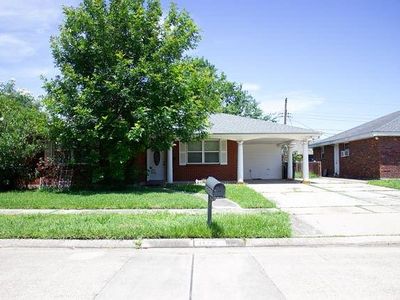 2120 Veronica Dr, Chalmette, LA, 70043