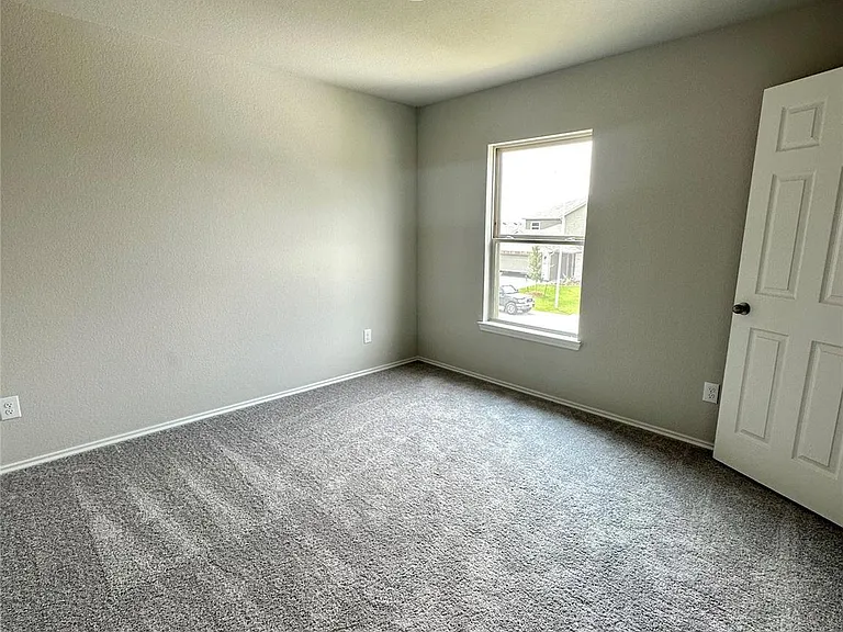 4231 Tulip Oak Dr — Photo 16