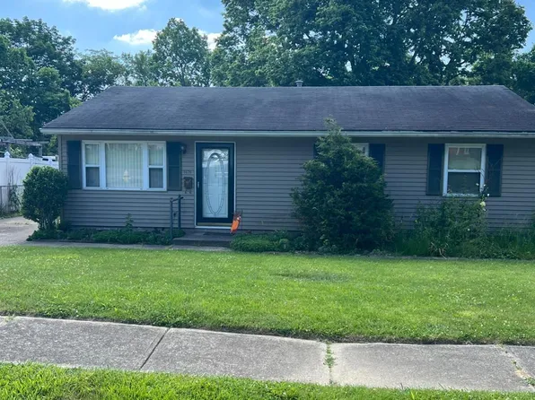 1676 Chippewa Dr, Hamilton, OH 45013