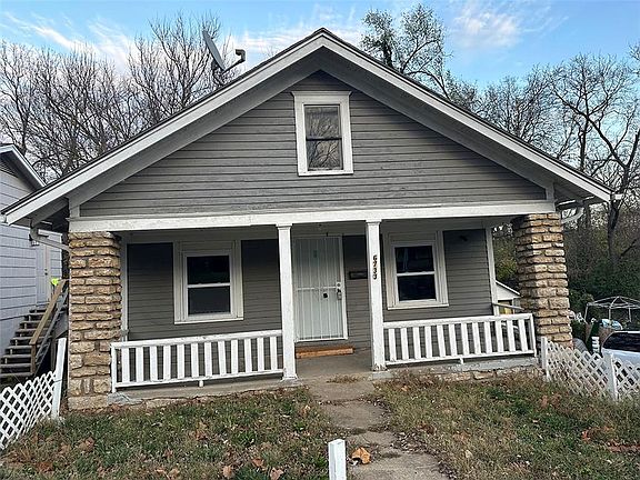 2nd image of 6733 Askew Ave