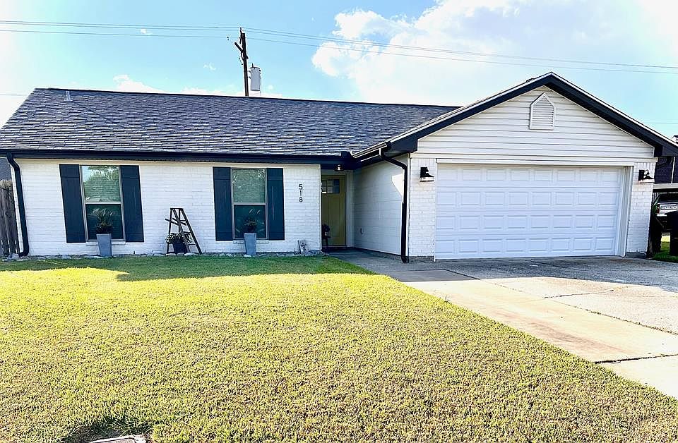 1st image of 518 Melissa Ct