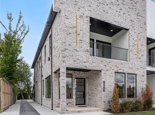 926 SE G St, Bentonville, AR 72712