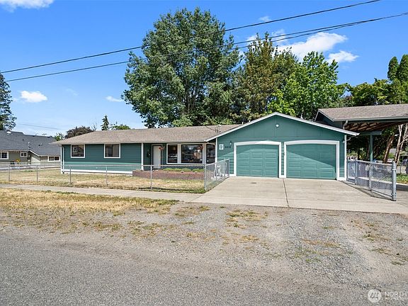 2nd image of 405 W 4th Street