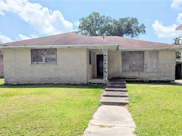 1344 Mithra St, New Orleans, LA 70122