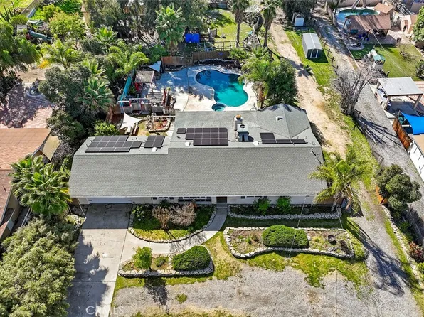 40069 Newport Rd, Hemet, CA 92543
