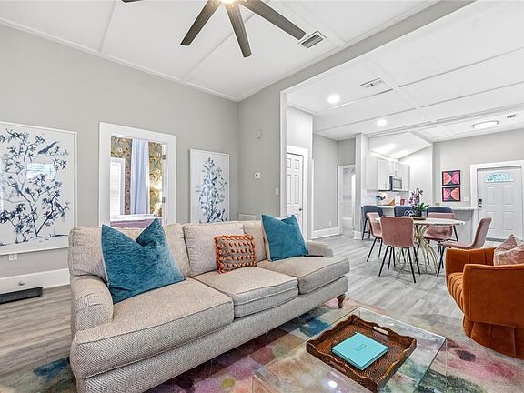 5th image of 3120 N WOODROW AVENUE
