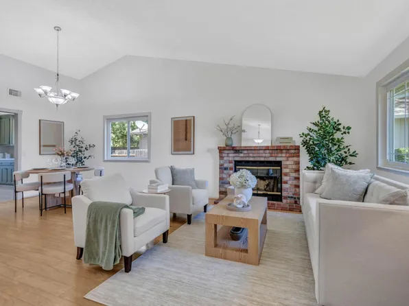 906 Steller Way, Suisun City, CA 94585