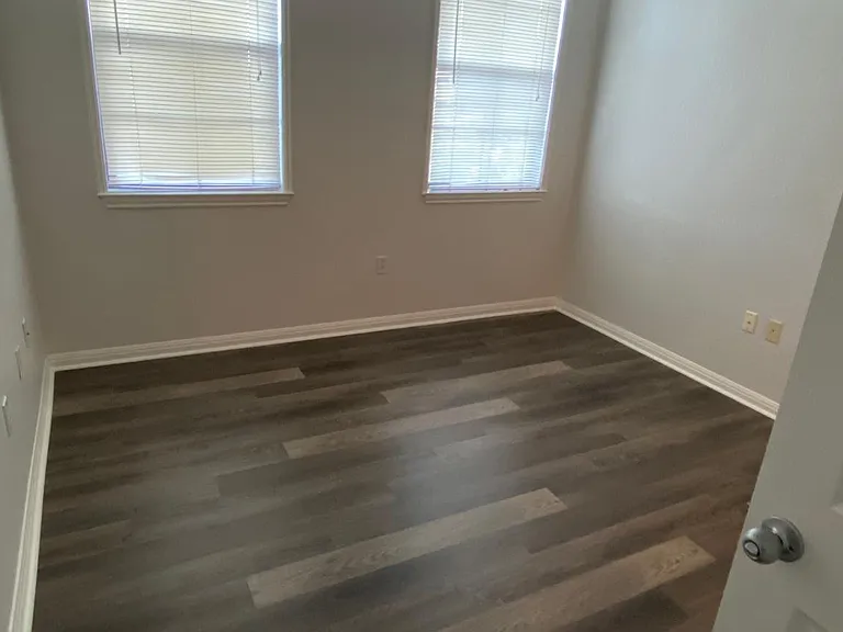 911 N Orange Ave #510 — Photo 32