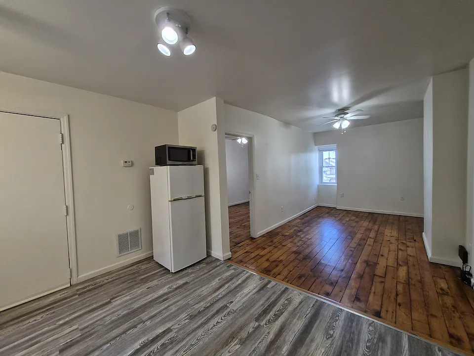 535 Gross St #3