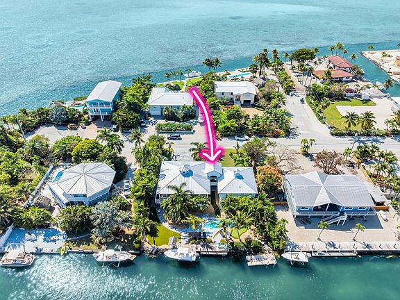 4th image of 16843 E Point Dr