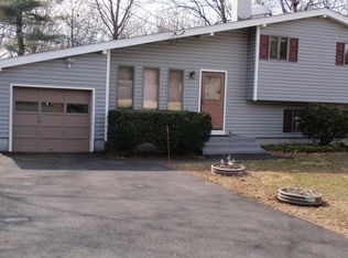 17 Barbara Ln, Wappingers Falls, NY 12590