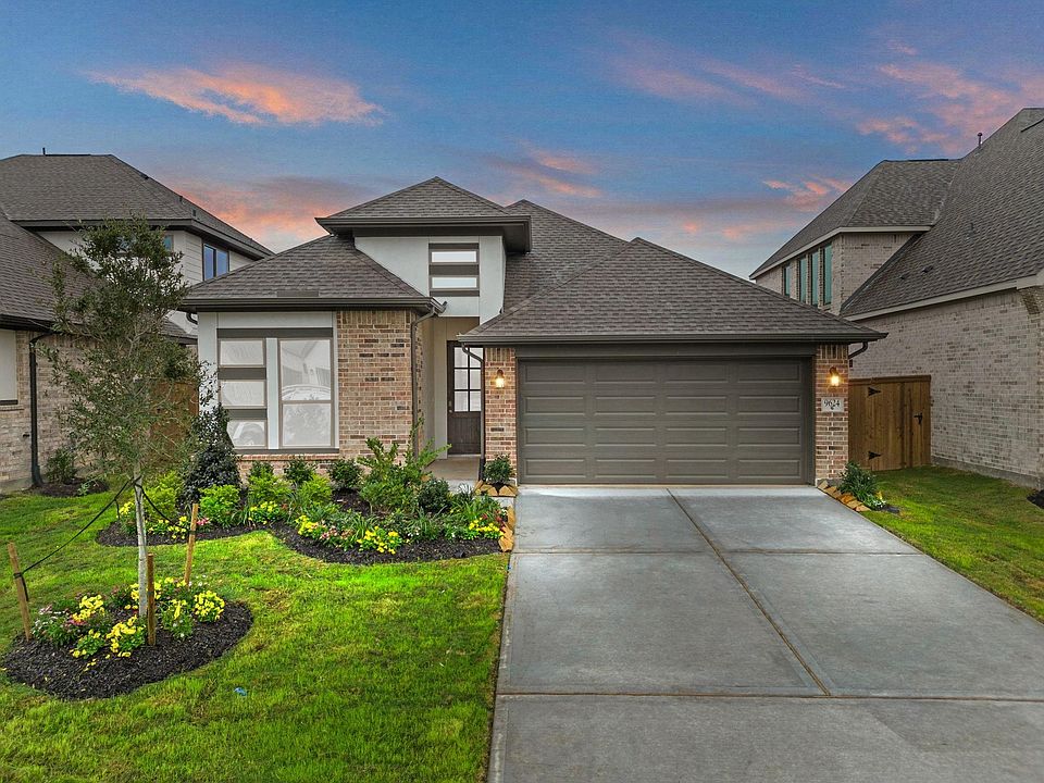 1st image of 9624 Mount Brewer Ln