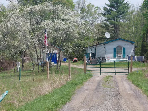153 Collins Road, Chelsea, ME 04330