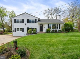 6607 Edsall Rd, Springfield, VA 22151