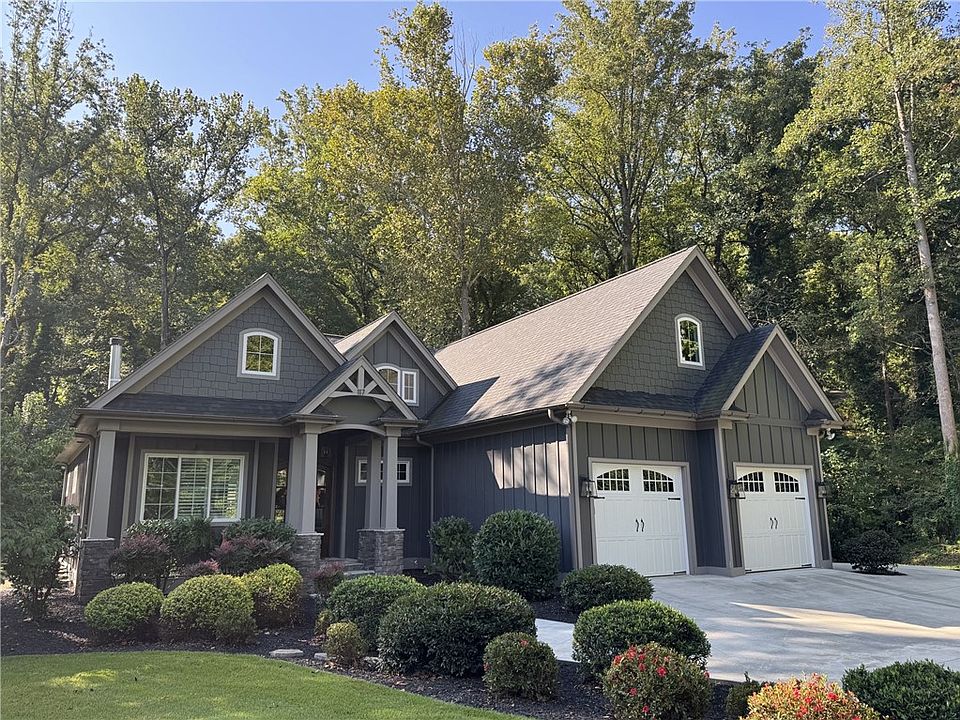 1st image of 117 Shadowood Dr