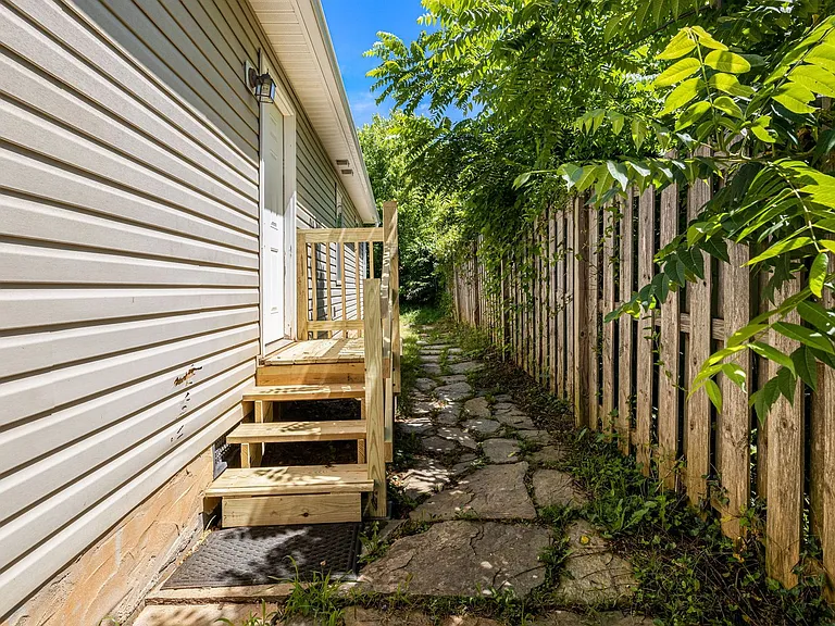101 Kodiak Ct — Photo 23