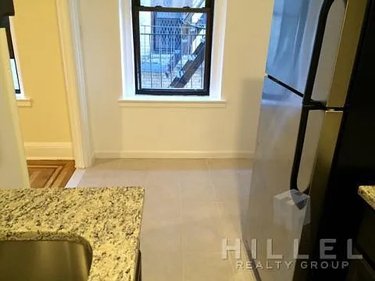 Rented by Hillel Realty Group | media 9