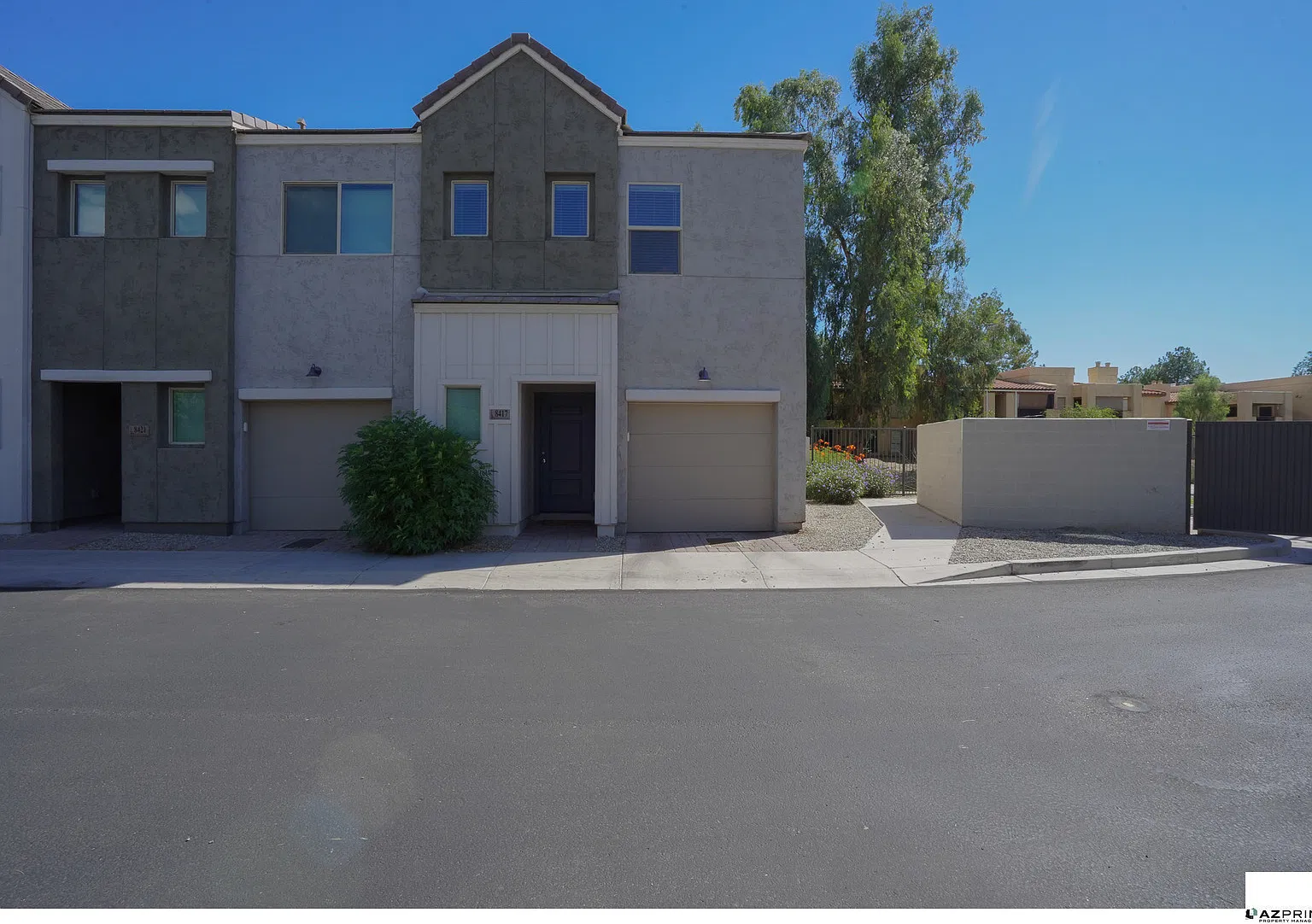 Discover the perfect blend of modern living and everyday convenience at this inviting 3/3 Phoenix to — Photo 4