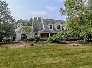 3816 Ridge Rd, Spring Grove, IL 60081