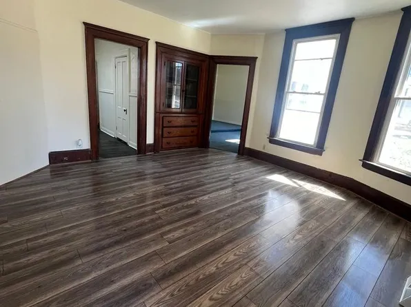 1229 Blandy Ave, Zanesville, OH 43701