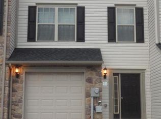 60 Katelyn Dr, New Oxford, PA 17350