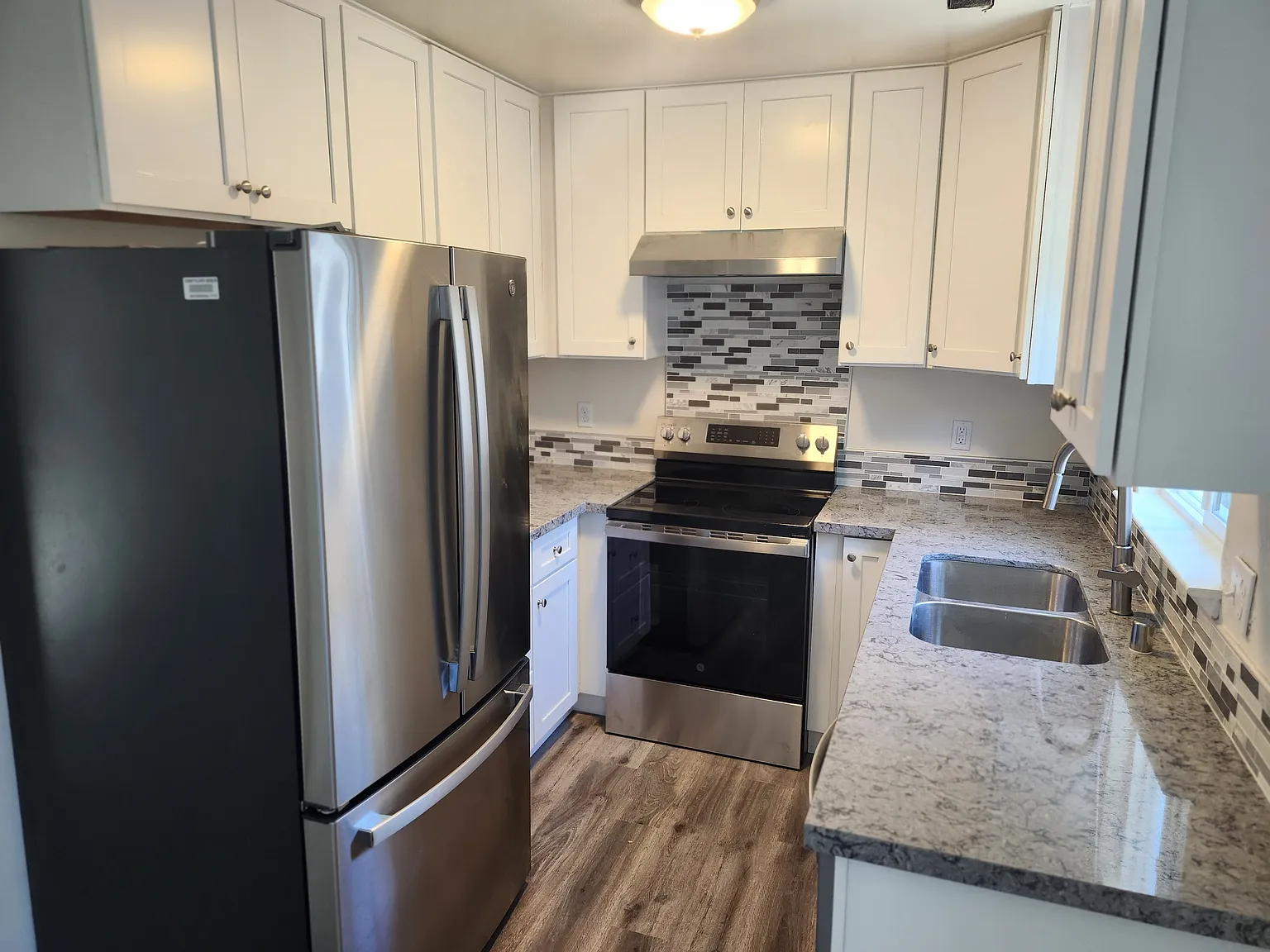 2 bed, 1.5 bath, 960 sqft, $3,900 — Photo 4
