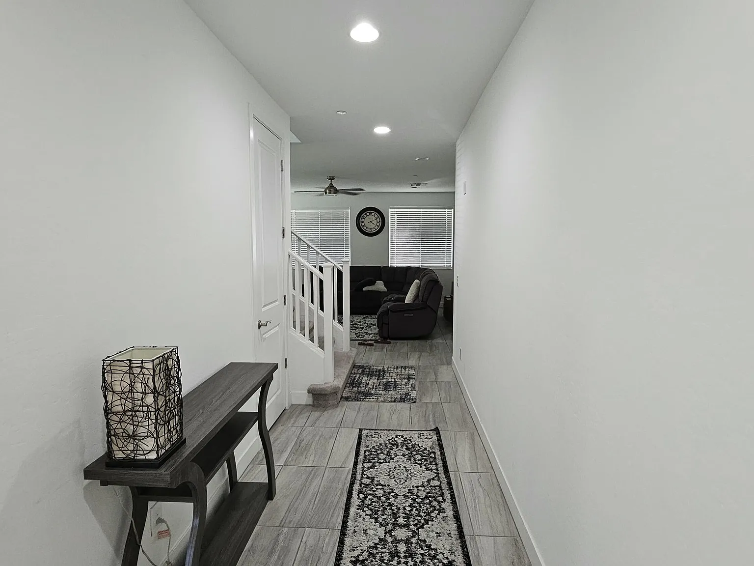 4 bed, 3.0 bath, 2374 sqft, $2,795 — Photo 4