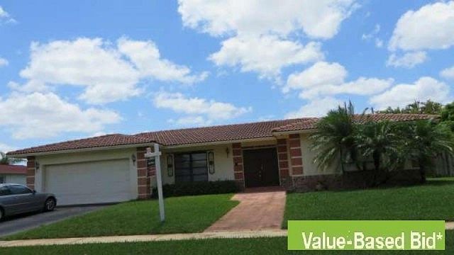 1st image of 476 Sailboat Cir