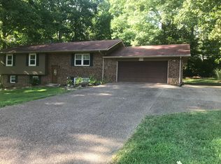838 W Donder Ln, Santa Claus, IN 47579