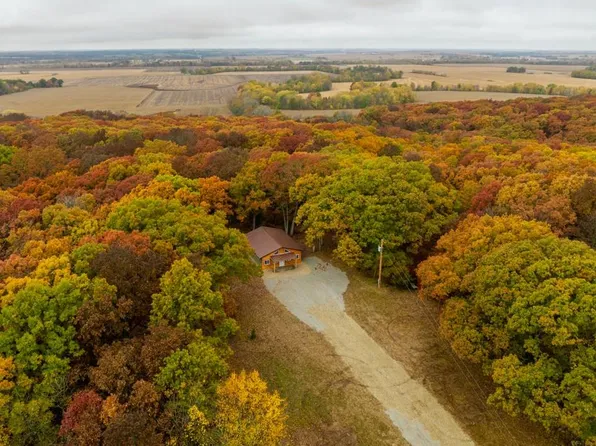 Highway V, Cainsville, MO 64632