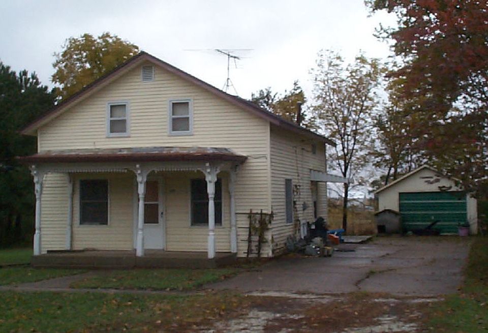2nd image of 125 E Washington St