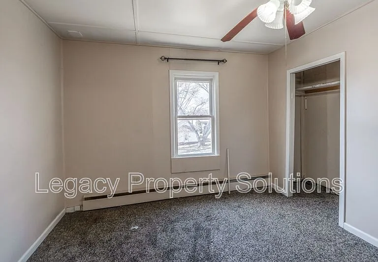 505 S 10th St #1/2 — Photo 12
