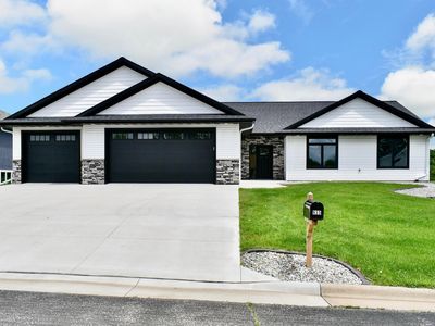 633 Manheim Ave, Saint Charles, MN, 55972