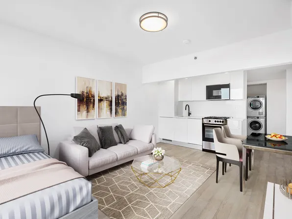 1673 Ocean Avenue 5E image 1 of 9